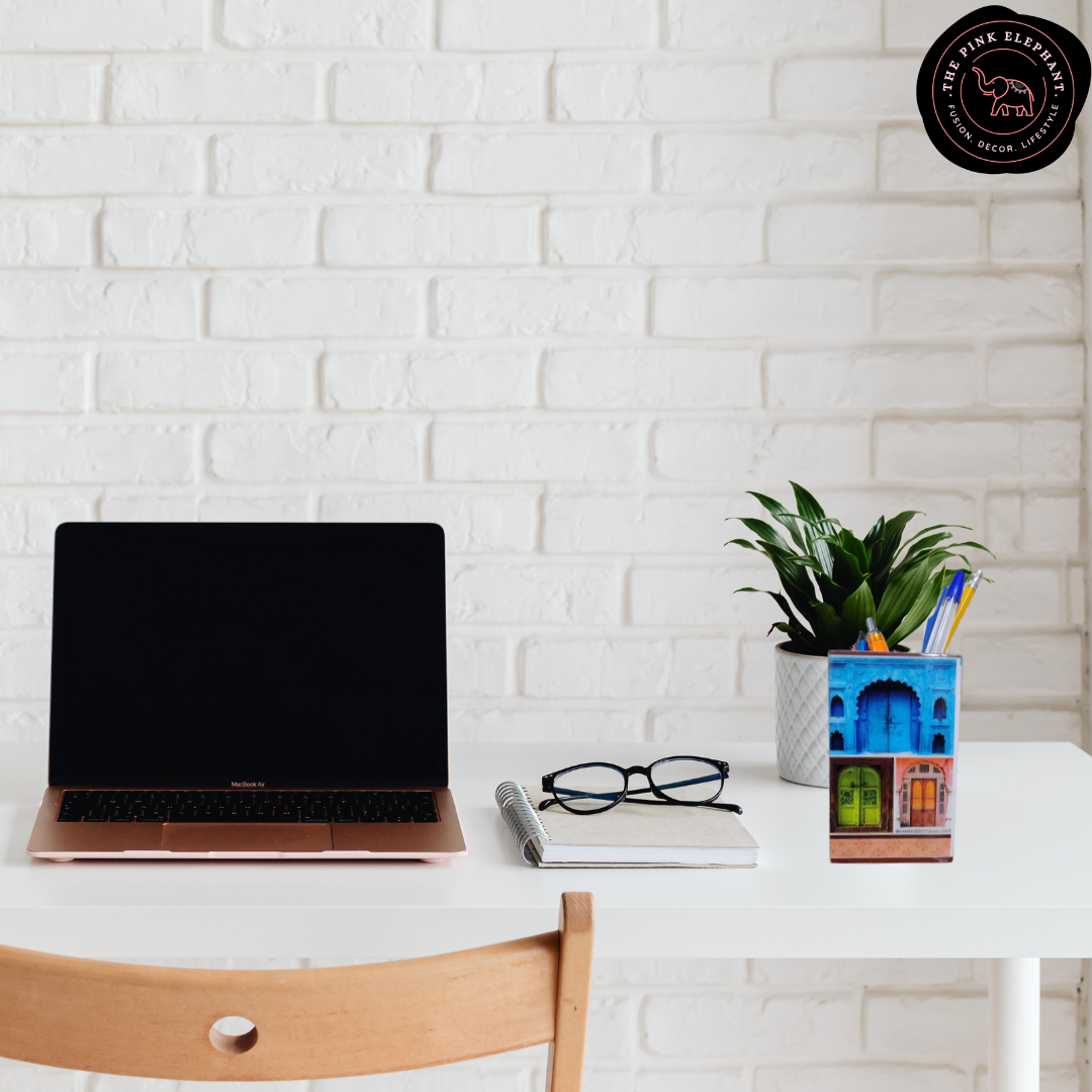 Pen Holder - Gateway