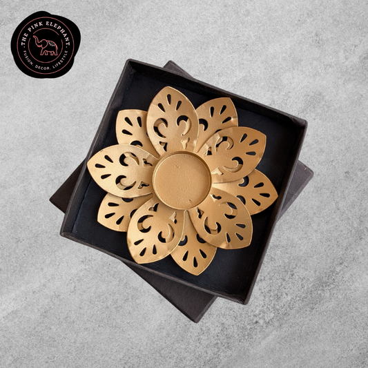 Lotus Candle Holder in Gift Box