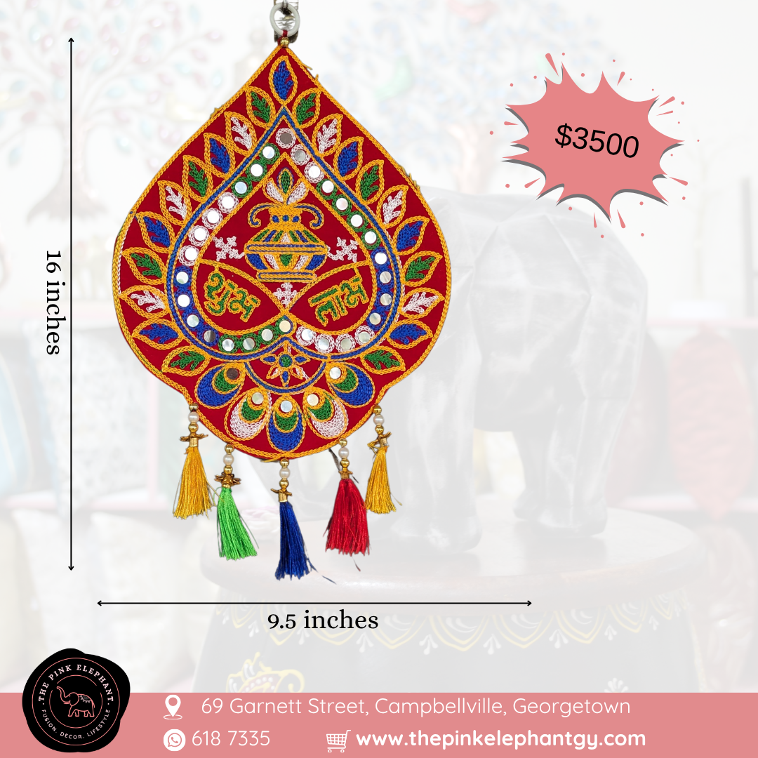 Leaf Wall Hanging