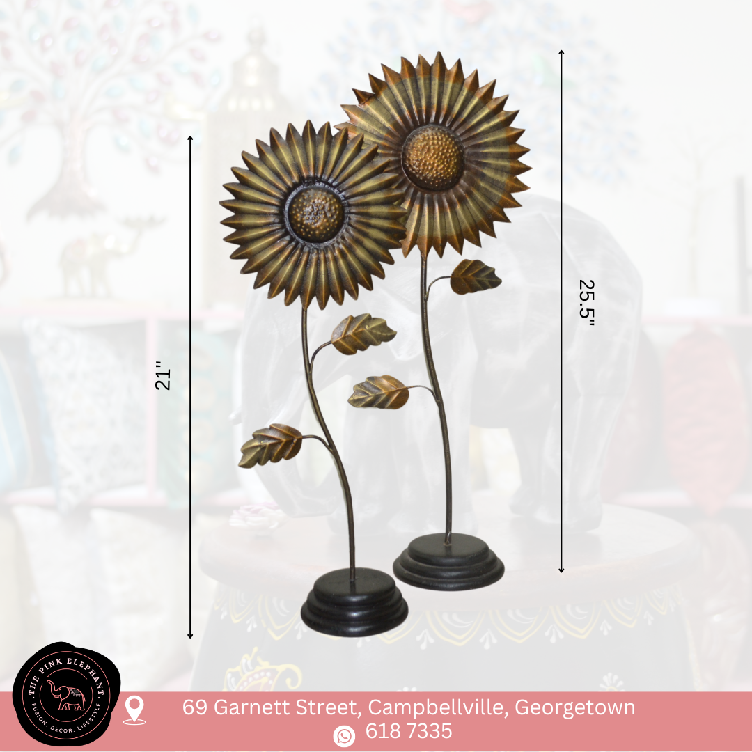 Outdoor Sunflower Decor