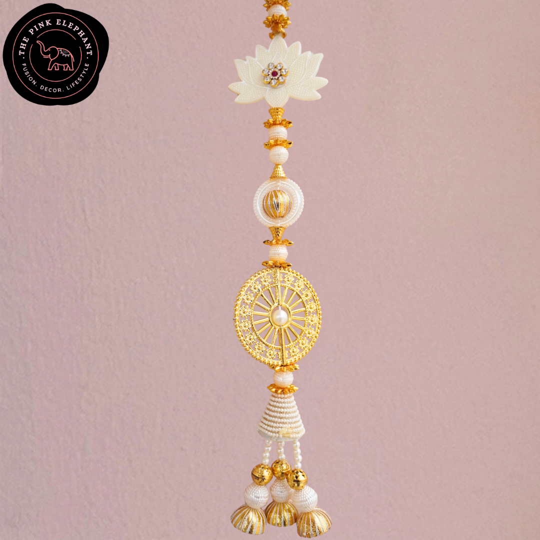 White and Gold Latkan Hanging 29"